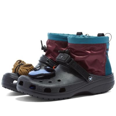 Choosing the Right Crocs for Hiking